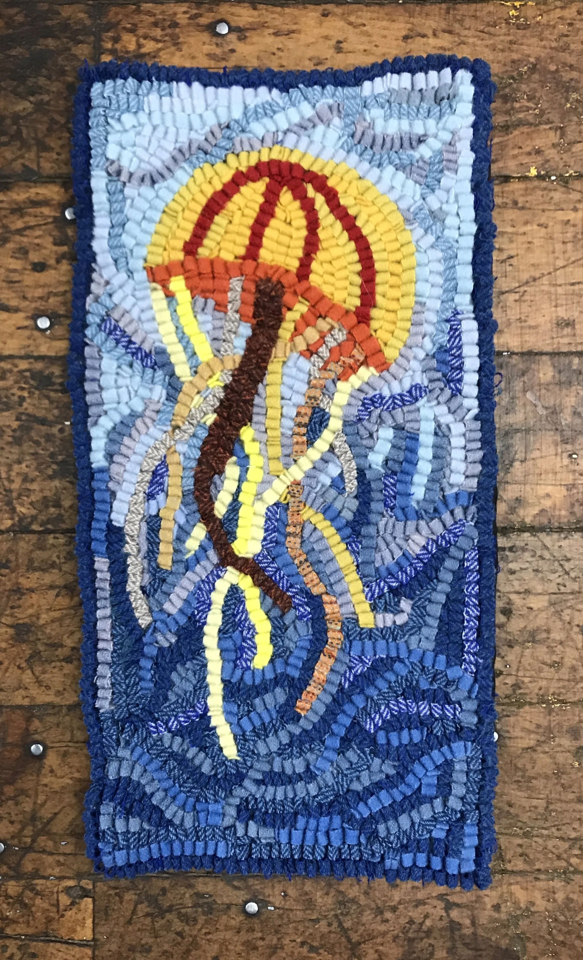Rug Hooking Kit - The Jellyfish Complete 8 by 15.5 inch Primitive